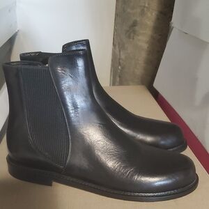 Black Leather Chelsea Boots
